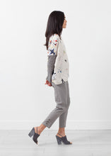 Load image into Gallery viewer, Long Sleeve Box Blouse